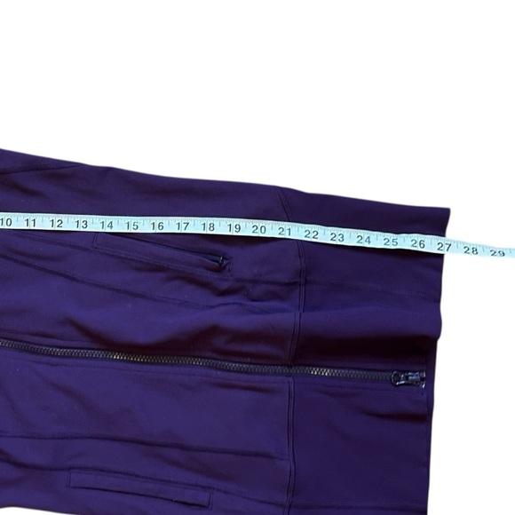 Lululemon Daily Practice Jacket Deep Zinfandel- Size 4 - Picture 15 of 15